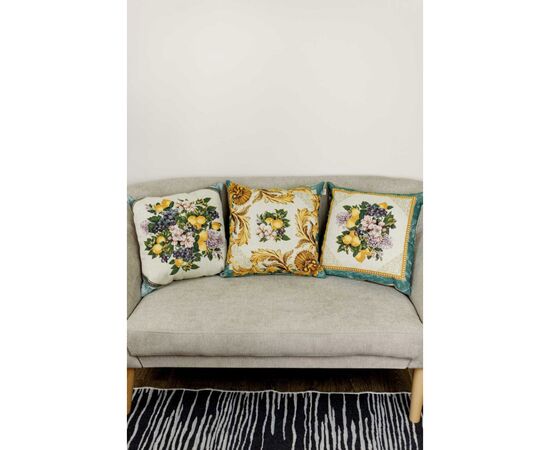 Наволочка Прованс гобеленовая 45х45см Verna Фрукты с вензелями (4823093447325), изображение 3 Наволочка Прованс гобеленовая 45х45см Verna Фрукты с вензелями (4823093447325), изображение 3