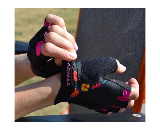 Рукавички для фітнесу MadMax MFG-770 Flower Power Gloves Black/Pink S (MFG-770_S), зображення 9 Рукавички для фітнесу MadMax MFG-770 Flower Power Gloves Black/Pink S (MFG-770_S), зображення 9