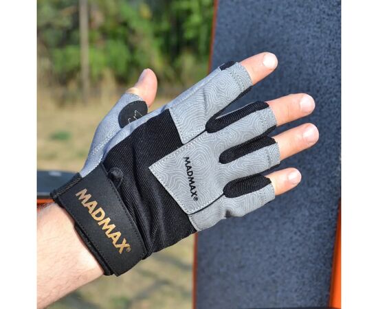 Перчатки для фитнеса MadMax MFG-871 Damasteel Grey/Black M (MFG-871_M), изображение 4 Перчатки для фитнеса MadMax MFG-871 Damasteel Grey/Black M (MFG-871_M), изображение 4