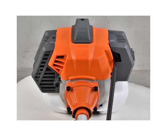 Триммер садовый GTM бензиновый CN520F 1,5кВт/2л.с., нож+кос.головка Tap&Go (CN520F), изображение 2 Триммер садовый GTM бензиновый CN520F 1,5кВт/2л.с., нож+кос.головка Tap&Go (CN520F), изображение 2