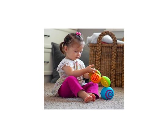 Развивающая игрушка Fat Brain Toys Сортер сенсорный Сферы Омби Oombee Ball (F230ML), изображение 6 Развивающая игрушка Fat Brain Toys Сортер сенсорный Сферы Омби Oombee Ball (F230ML), изображение 6