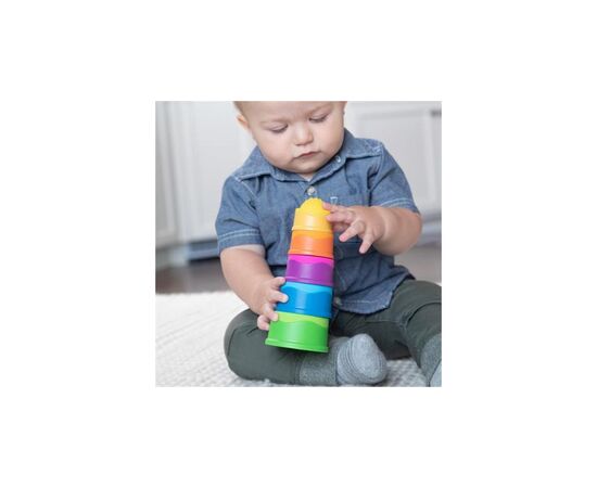 Развивающая игрушка Fat Brain Toys Пирамидка тактильная Чашки dimpl stack (F293ML), изображение 5 Развивающая игрушка Fat Brain Toys Пирамидка тактильная Чашки dimpl stack (F293ML), изображение 5