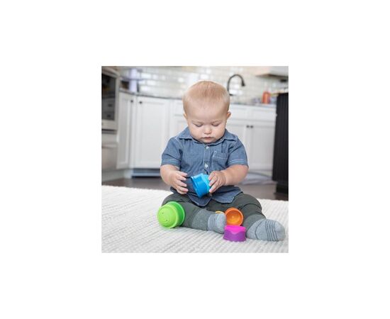 Развивающая игрушка Fat Brain Toys Пирамидка тактильная Чашки dimpl stack (F293ML), изображение 7 Развивающая игрушка Fat Brain Toys Пирамидка тактильная Чашки dimpl stack (F293ML), изображение 7