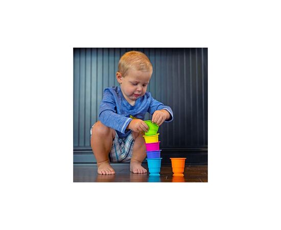 Развивающая игрушка Fat Brain Toys тактильная Мягкие чашки Suction Kupz 6 шт (F183ML), изображение 8 Развивающая игрушка Fat Brain Toys тактильная Мягкие чашки Suction Kupz 6 шт (F183ML), изображение 8
