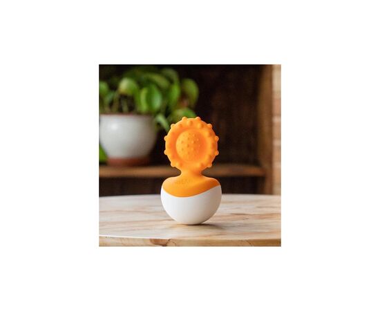 Погремушка Fat Brain Toys прорезыватель-неваляшка dimpl wobl оранжевый (F2172ML), изображение 3 Погремушка Fat Brain Toys прорезыватель-неваляшка dimpl wobl оранжевый (F2172ML), изображение 3