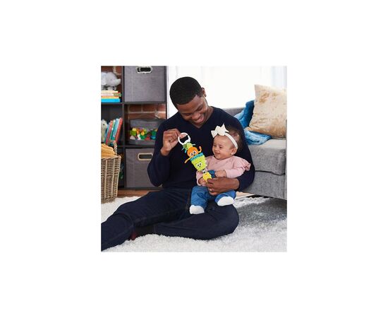 Игрушка на коляску Lamaze Морковка с прорезывателем (L27381), изображение 5 Игрушка на коляску Lamaze Морковка с прорезывателем (L27381), изображение 5