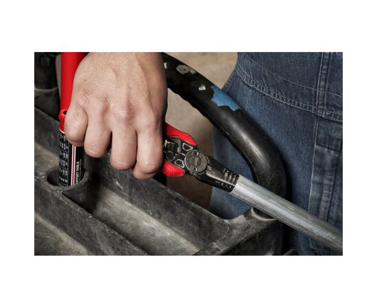 Знімач ізоляції Milwaukee 7 в 1, 190мм (4932478554), зображення 3 Знімач ізоляції Milwaukee 7 в 1, 190мм (4932478554), зображення 3