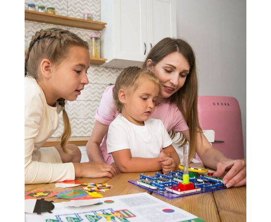 Конструктор ZNATOK Свет и цвет (24 схемы) (70799), изображение 8 Конструктор ZNATOK Свет и цвет (24 схемы) (70799), изображение 8