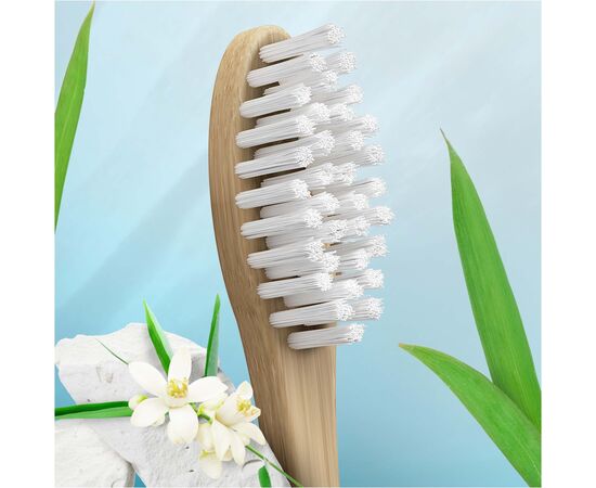 Зубна щітка Oral-B Bamboo Середньої жорсткості (3014260106546), зображення 2