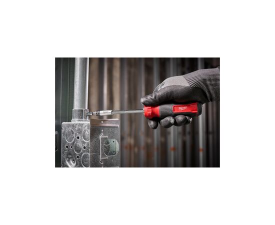 Отвертка Milwaukee со сменными вставками 27 в 1 (4932492808), изображение 6 Отвертка Milwaukee со сменными вставками 27 в 1 (4932492808), изображение 6