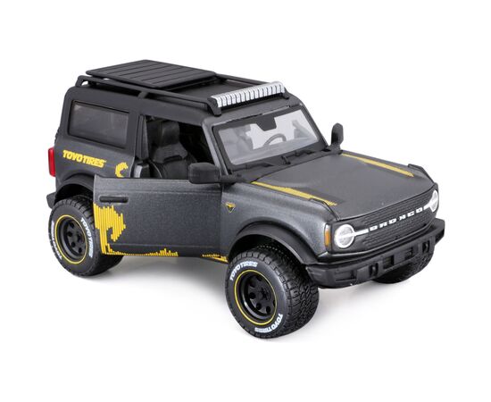Машина Maisto Ford Bronco 2021 Badlands 1:24 Серый металлик (32541 met. grey), изображение 9 Машина Maisto Ford Bronco 2021 Badlands 1:24 Серый металлик (32541 met. grey), изображение 9