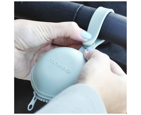 Контейнер для пустышек MinikOiOi Pod - Pinky Pink (101230002), изображение 3 Контейнер для пустышек MinikOiOi Pod - Pinky Pink (101230002), изображение 3