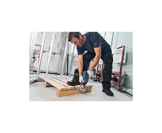 Сабельная пила Bosch GSA 18 V-LI C, 18В, пропил 200мм, ход 21мм (без АКБ и ЗУ) (0.601.6A5.001), изображение 2 Сабельная пила Bosch GSA 18 V-LI C, 18В, пропил 200мм, ход 21мм (без АКБ и ЗУ) (0.601.6A5.001), изображение 2