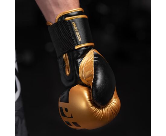 Боксерские перчатки Phantom APEX Elastic Gold 16oz (PHBG2215-16), изображение 6 Боксерские перчатки Phantom APEX Elastic Gold 16oz (PHBG2215-16), изображение 6