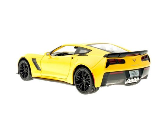 Машина Maisto Chevrolet Corvette Z06 2015 (1:24) жовтий (31133 yellow), зображення 2 Машина Maisto Chevrolet Corvette Z06 2015 (1:24) жовтий (31133 yellow), зображення 2