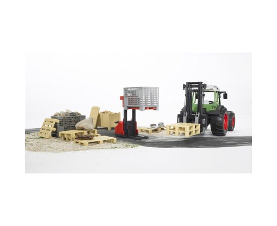 Спецтехника Bruder Трактор Claas Nectis 267F (02110), изображение 3 Спецтехника Bruder Трактор Claas Nectis 267F (02110), изображение 3