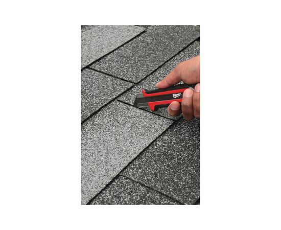 Нож монтажный Milwaukee выдвижной HEAVY DUTY, 25мм (48221962), изображение 7 Нож монтажный Milwaukee выдвижной HEAVY DUTY, 25мм (48221962), изображение 7