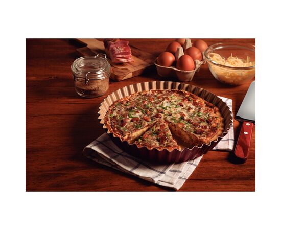 Форма для випікання Tramontina Brasil кругла 26 см хвилясті бортики (20056/726), зображення 5 Форма для випікання Tramontina Brasil кругла 26 см хвилясті бортики (20056/726), зображення 5