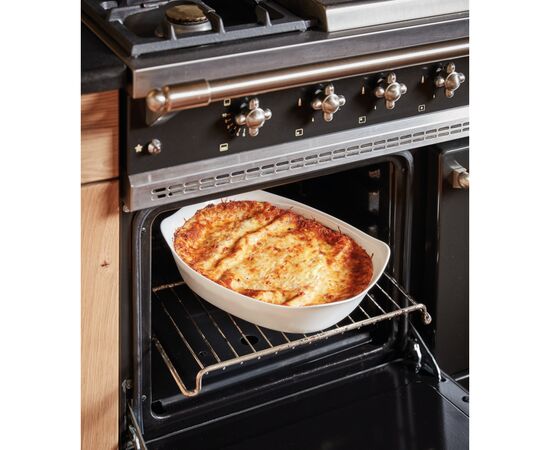 Форма для выпечки Luminarc Smart Cuisine Carine прямокутна 37 х 28 см (P8330), изображение 5 Форма для выпечки Luminarc Smart Cuisine Carine прямокутна 37 х 28 см (P8330), изображение 5