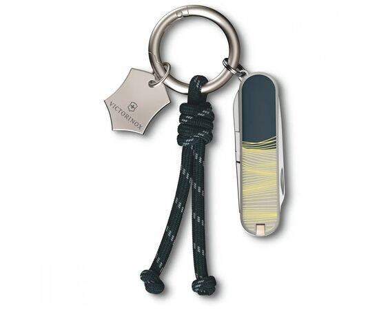 Нож Victorinox Classic SD New York Style (0.6223.E223), изображение 4 Нож Victorinox Classic SD New York Style (0.6223.E223), изображение 4