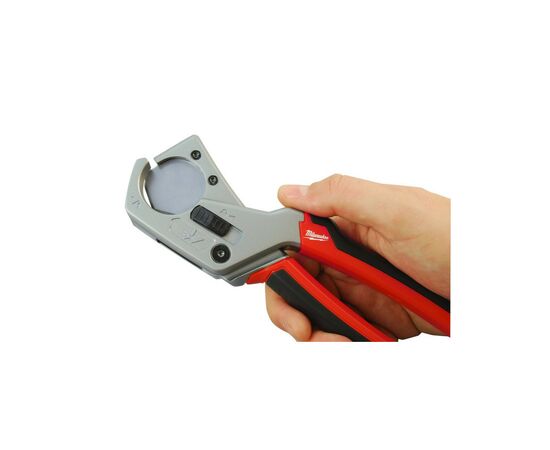 Труборез Milwaukee для пластиковых труб (48224202), изображение 5 Труборез Milwaukee для пластиковых труб (48224202), изображение 5