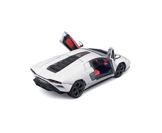 Машина Bburago Lamborghini Countach LPI 800-4 (белая, 1:24) (18-21102), изображение 5 Машина Bburago Lamborghini Countach LPI 800-4 (белая, 1:24) (18-21102), изображение 5
