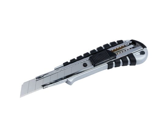 Нож монтажный Sigma корпус метал/резина, лезвие 18мм, автоматический замок (8211041), изображение 3 Нож монтажный Sigma корпус метал/резина, лезвие 18мм, автоматический замок (8211041), изображение 3