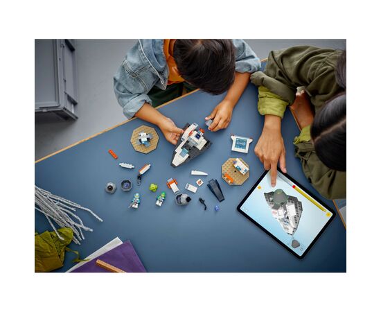 Конструктор LEGO City Космический корабль и исследование астероида 126 деталей (60429), изображение 8