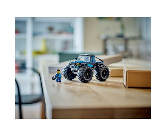 Конструктор LEGO City Синий грузовик-монстр 148 деталей (60402), изображение 8 Конструктор LEGO City Синий грузовик-монстр 148 деталей (60402), изображение 8
