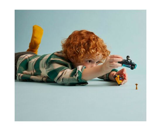 Конструктор LEGO City Картинг и гонщики 99 деталей (60400), изображение 7 Конструктор LEGO City Картинг и гонщики 99 деталей (60400), изображение 7