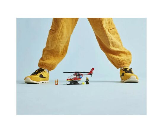 Конструктор LEGO City Пожарный спасательный вертолет 85 деталей (60411), изображение 3 Конструктор LEGO City Пожарный спасательный вертолет 85 деталей (60411), изображение 3