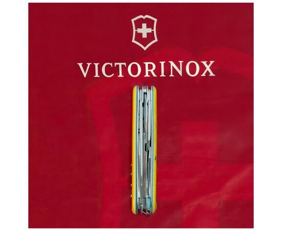 Нож Victorinox Climber Ukraine Марка з трактором (1.3703.3_T3110p), изображение 7 Нож Victorinox Climber Ukraine Марка з трактором (1.3703.3_T3110p), изображение 7