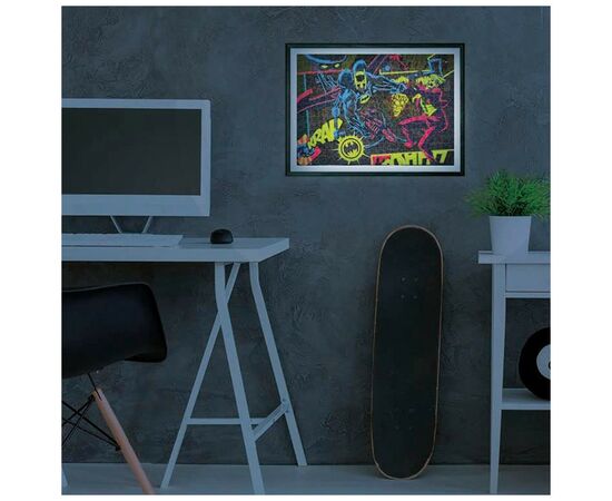 Пазл Clementoni светящийся в темноте Batman, серия Glowing, 104 элемента (27175), изображение 4 Пазл Clementoni светящийся в темноте Batman, серия Glowing, 104 элемента (27175), изображение 4