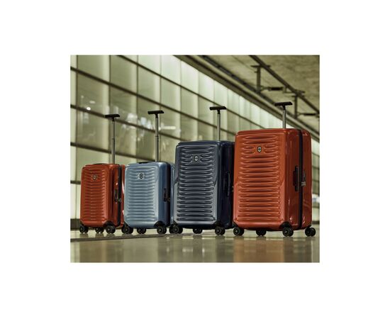 Чемодан Victorinox Travel Airox Dark Blue S Global (Vt610921), изображение 11 Чемодан Victorinox Travel Airox Dark Blue S Global (Vt610921), изображение 11