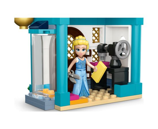 Конструктор LEGO Disney Приключение диснеевской принцессы на ярмарке 817 деталей (43246), изображение 7 Конструктор LEGO Disney Приключение диснеевской принцессы на ярмарке 817 деталей (43246), изображение 7