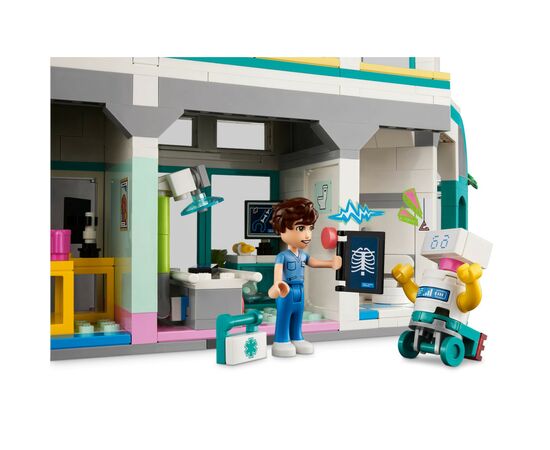 Конструктор LEGO Friends Больница в Хартлейк-Сити 1045 деталей (42621), изображение 4 Конструктор LEGO Friends Больница в Хартлейк-Сити 1045 деталей (42621), изображение 4