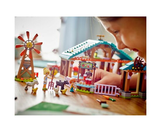 Конструктор LEGO Friends Притулок для сільськогосподарських тварин 489 деталей (42617), зображення 11 Конструктор LEGO Friends Притулок для сільськогосподарських тварин 489 деталей (42617), зображення 11
