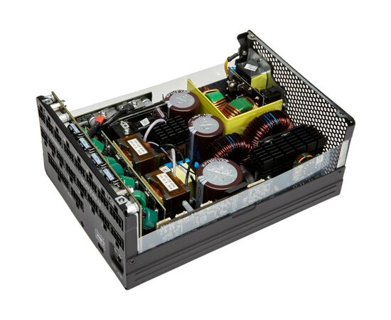 Блок питания Corsair 1600W AX1600i Digital ATX (CP-9020087-EU), изображение 11 Блок питания Corsair 1600W AX1600i Digital ATX (CP-9020087-EU), изображение 11