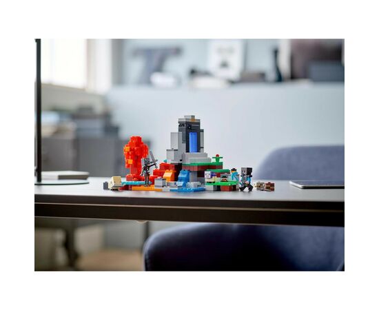 Конструктор LEGO Minecraft Разрушенный портал 316 деталей (21172), изображение 9 Конструктор LEGO Minecraft Разрушенный портал 316 деталей (21172), изображение 9