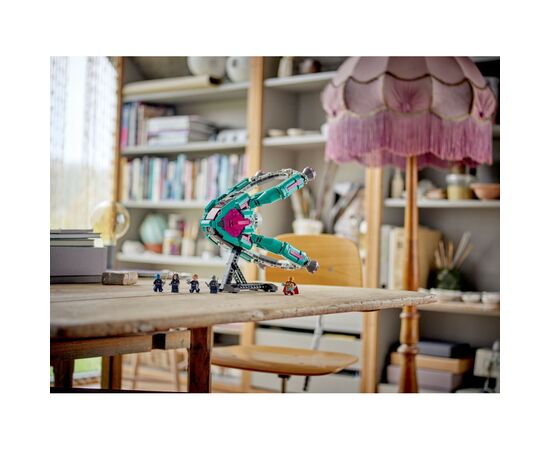 Конструктор LEGO Marvel Super Heroes Новый звездолет Часовых Галактики 378 деталей (76255), изображение 12 Конструктор LEGO Marvel Super Heroes Новый звездолет Часовых Галактики 378 деталей (76255), изображение 12