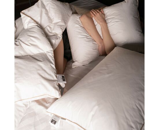 Подушка MirSon пуховая Hand Made De Luxe White 903 низкая 50x70 (2200000555625), изображение 7 Подушка MirSon пуховая Hand Made De Luxe White 903 низкая 50x70 (2200000555625), изображение 7