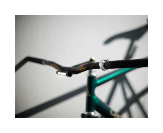 Звонок Knog Oi Luxe Large Brass (12131), изображение 8 Звонок Knog Oi Luxe Large Brass (12131), изображение 8