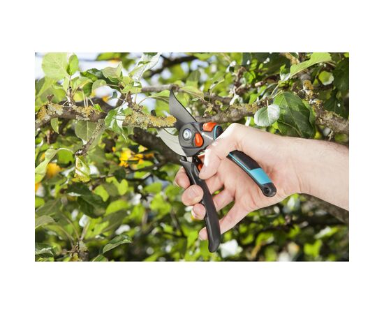 Секатор Gardena Comfort B/S-XL обвідний, 24 мм (08905-20.000.00), зображення 7 Секатор Gardena Comfort B/S-XL обвідний, 24 мм (08905-20.000.00), зображення 7