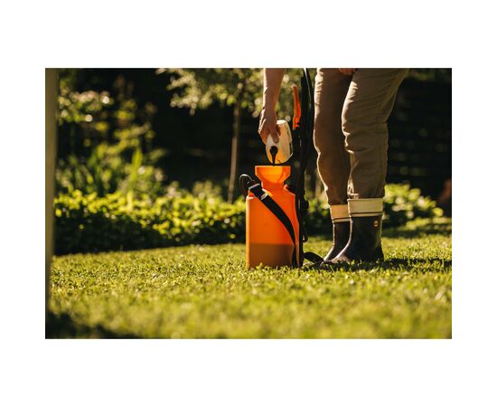 Опрыскиватель Fiskars Watering Fiskars (1025934), изображение 12 Опрыскиватель Fiskars Watering Fiskars (1025934), изображение 12