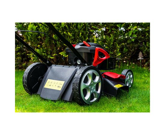 Газонокосилка Graphite бензиновая 2.2кВт (3л.с.), 46см, 55л, мульчирование, 25-65мм, 31кг (52G671), изображение 4 Газонокосилка Graphite бензиновая 2.2кВт (3л.с.), 46см, 55л, мульчирование, 25-65мм, 31кг (52G671), изображение 4