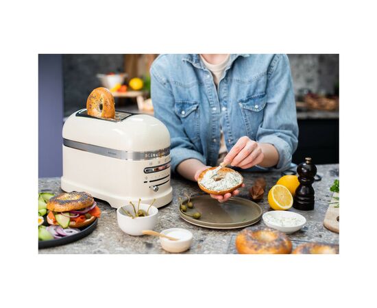 Тостер KitchenAid 5KMT2204EAC, изображение 8 Тостер KitchenAid 5KMT2204EAC, изображение 8