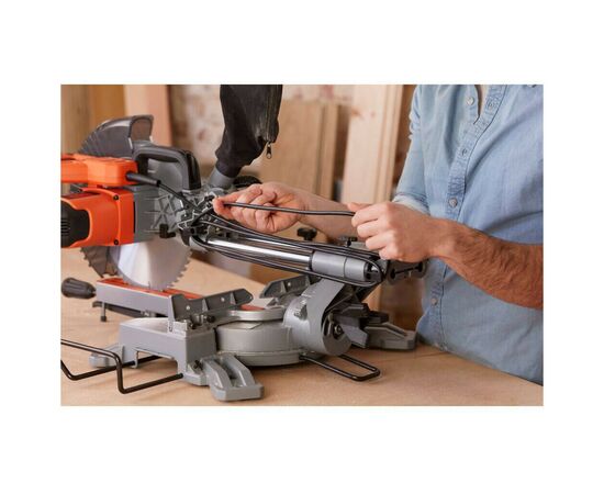 Торцовочная пила Black&Decker 2100 Вт, диск 254х30 мм, 5000 об/мин, XPS, вес 18.5 кг (BES710), изображение 11 Торцовочная пила Black&Decker 2100 Вт, диск 254х30 мм, 5000 об/мин, XPS, вес 18.5 кг (BES710), изображение 11