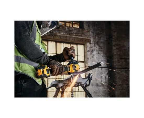 Шлифовальная машина DeWALT 18В XR Li-lon, 125 мм, 9000 об/мин, TSTAK (без АКБ и ЗУ) (DCG409NT), изображение 11 Шлифовальная машина DeWALT 18В XR Li-lon, 125 мм, 9000 об/мин, TSTAK (без АКБ и ЗУ) (DCG409NT), изображение 11