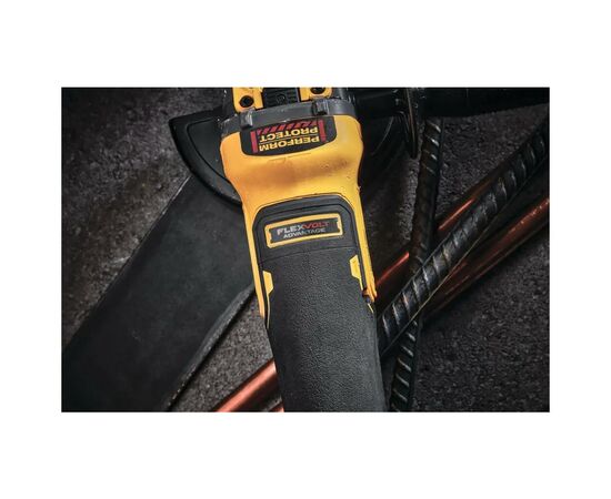 Шлифовальная машина DeWALT 18В XR Li-lon, 125 мм, 9000 об/мин, TSTAK (без АКБ и ЗУ) (DCG409NT), изображение 5 Шлифовальная машина DeWALT 18В XR Li-lon, 125 мм, 9000 об/мин, TSTAK (без АКБ и ЗУ) (DCG409NT), изображение 5