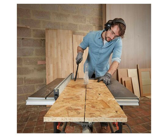 Верстак пильный, 1800 Вт, диск 254*30 мм, 4.800 об/мин,27,5 кг Black&Decker (BES720), изображение 3 Верстак пильный, 1800 Вт, диск 254*30 мм, 4.800 об/мин,27,5 кг Black&Decker (BES720), изображение 3